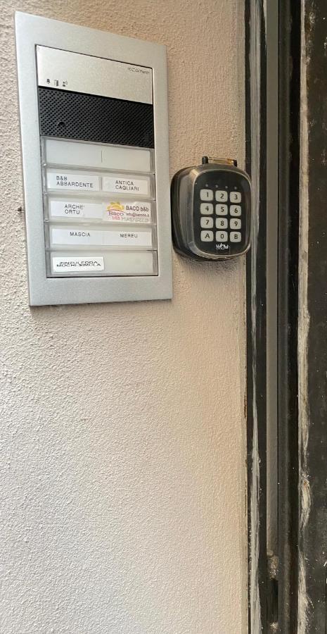 Apartament Casa Zinzuledda Cagliari Zewnętrze zdjęcie